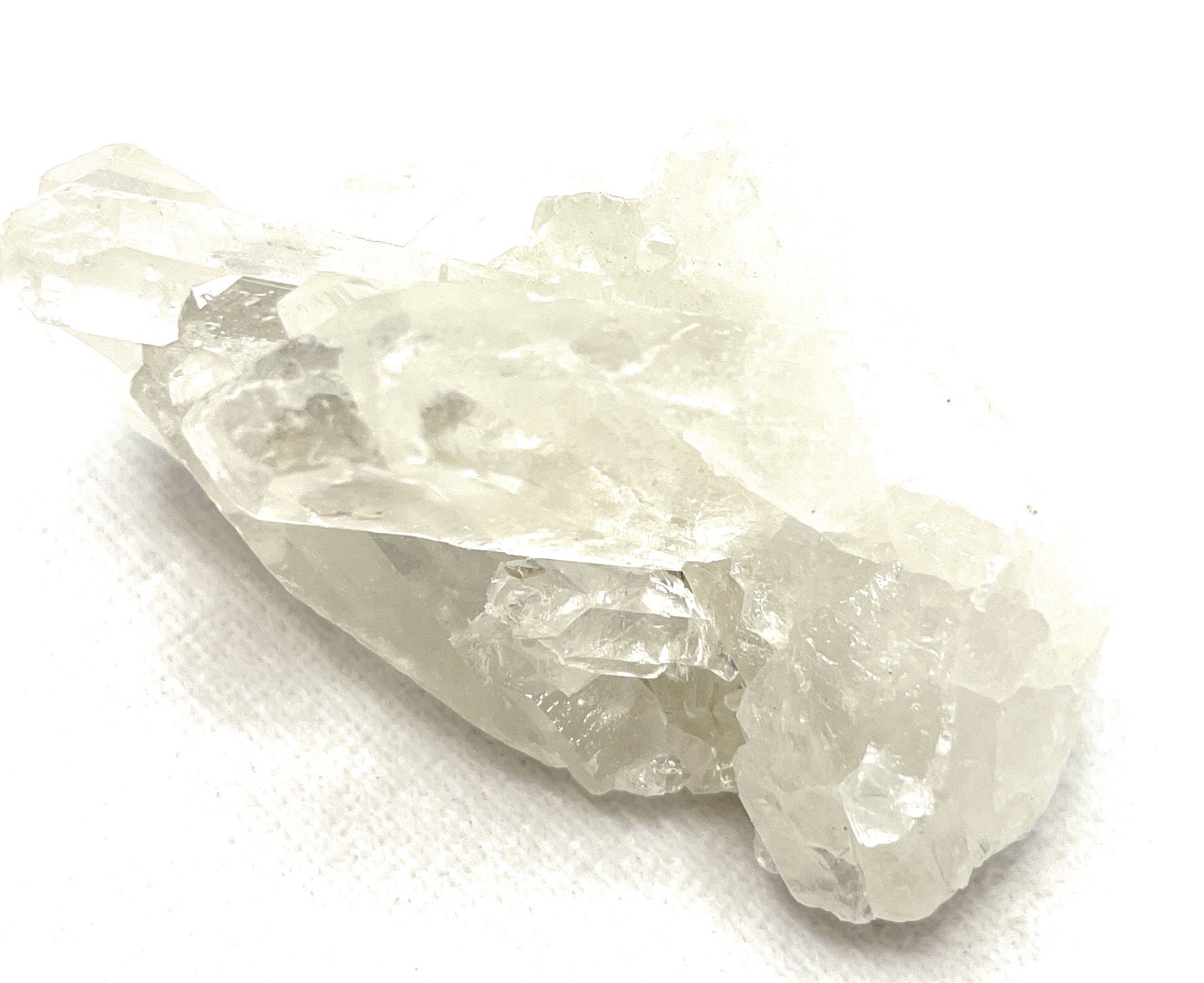 Clear Quartz Cluster for Healing Unisex for All ages - A beautiful Clear Quartz crystal known for its clear quartz is a master healer that amplifies energy and intention.